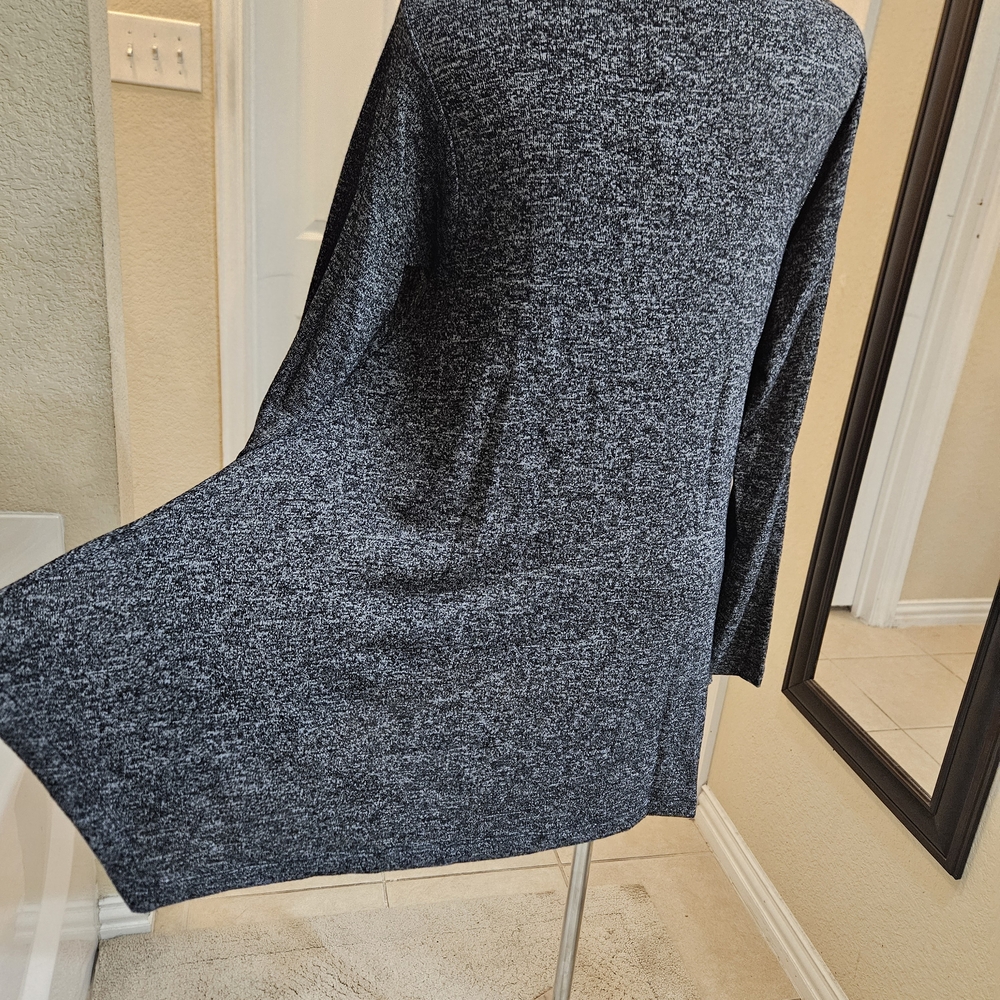 Nally & Millie Heathered Knit Long Sleeve Top – Size Small NWT - Picture 12 of 12
